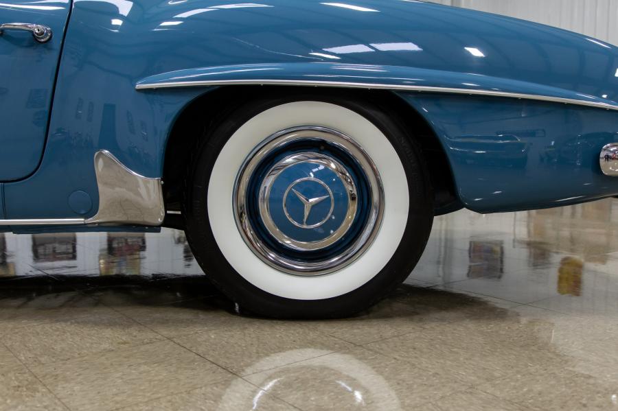 Колеса Mercedes-Benz 190 SL (Bm.121.042) 1962 года  (фото 45 из 175)